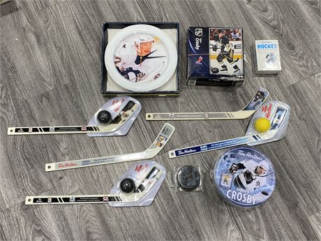 LOT OF MISC CROSBY COLLECTABLES