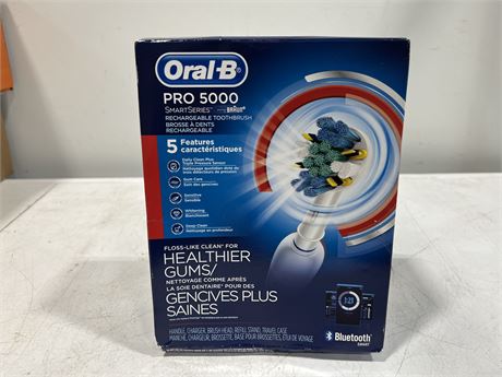 (NEW) ORAL B PRO 5000 TOOTHBRUSH