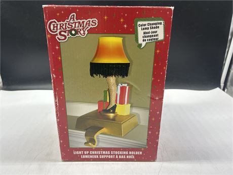 A CHRISTMAS STORY LIGHT UP STOCKING HOLDER - NEW OPEN BOX