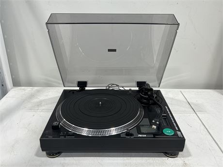 BST DIRECT DRIVE TURNTABLE - MODEL PR136