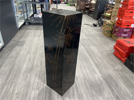 ASIAN LACQUERED PLANT STAND 42”x12”x12”