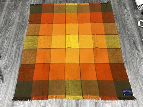 52”x59” PURE NEW WOOL BLANKET - MADE IN FINLAND