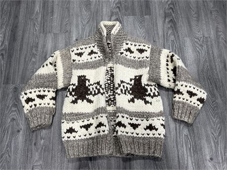COWICHAN SWEATER - SIZE LARGE