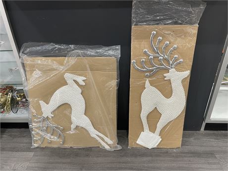 3 LARGE REINDEER WINDOW/WALL DECOR LARGEST 11”x31”