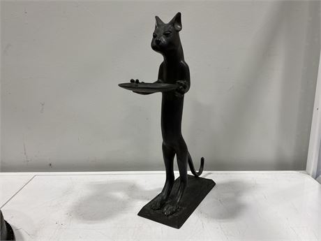 19” CAST METAL CAT SCULPTURE