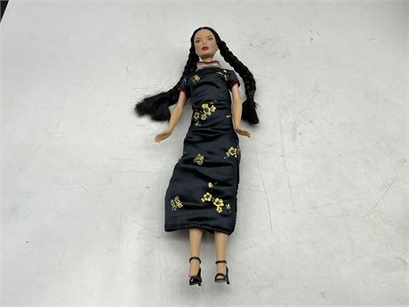 2002 INTEGRITY COLLECTABLE DOLL