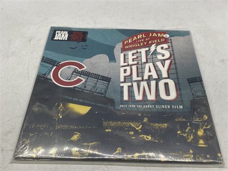 SEALED - PEARL JAM - LIVE AT WRIGLEY FIELD LETS PLAY TWO 2LP