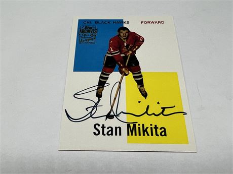 STAN MIKITA AUTOGRAPHED CARD - 2002