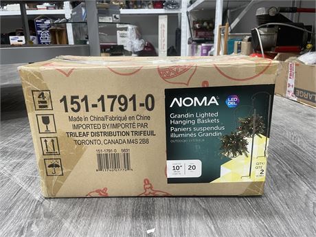 NEW IN BOX NOMA GRADIN LIGHTED HANGING BASKETS