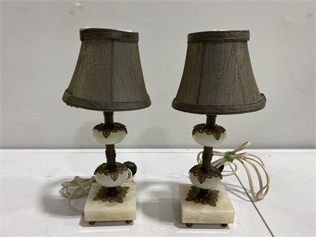 2 VINTAGE SMALL QUARTZ / BRASS LAMPS