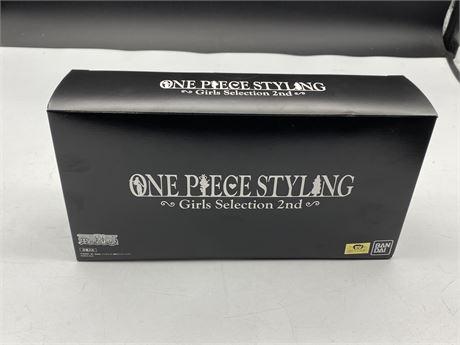 NEW OPEN BOX BAN DAI ONE PIECE STYLING GIRLS SELECTION 2ND FIGURES