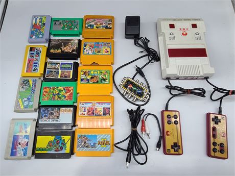 VINTAGE VIDEO GAME SYSTEM WITH 14 GAMES