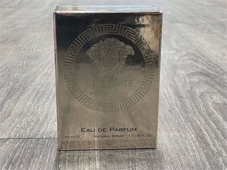 USED IN BOX VERSACE PERFUME 50ML (ABOUT 80% FULL)