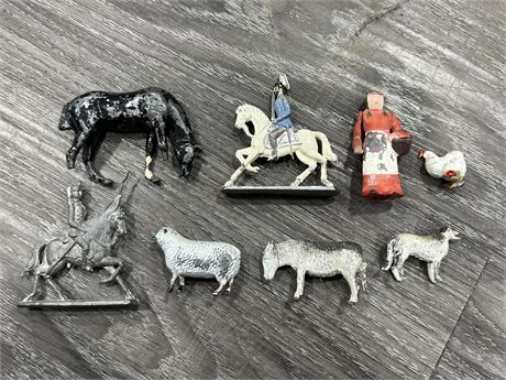 EARLY 1900s MINIATURE “BRITAINS” LEAD ANIMALS