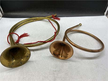 VINTAGE HORNS-1 COPPER AND 1 BRASS