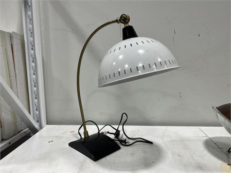 RETRO LAMP (22” tall)