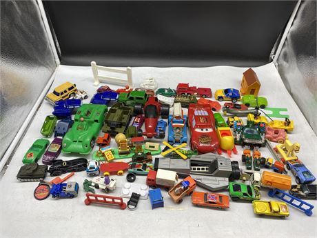 LARGE LOT OF DINKY TOYS, TRANSFORMERS, TONKA, HOT WHEELS, ETC