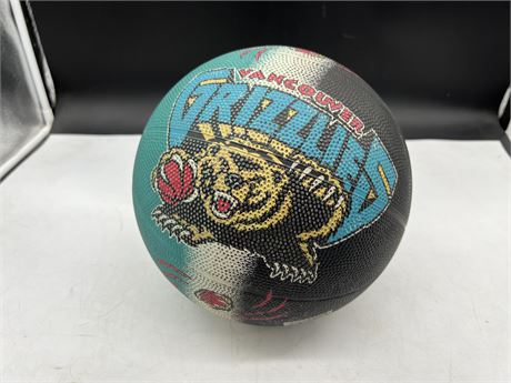 VINTAGE VANCOUVER GRIZZLES BASKETBALL