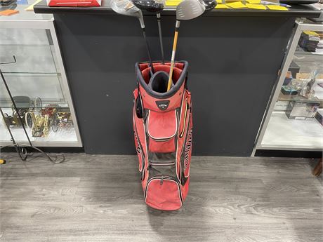 CALLOWAY GOLF BAG WITH 2 TAYLORMADE DRIVERS & FASTRA