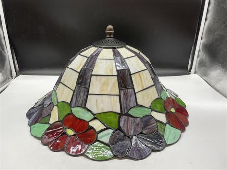 LARGE STAINED GLASS LAMP SHADE 19”x10”