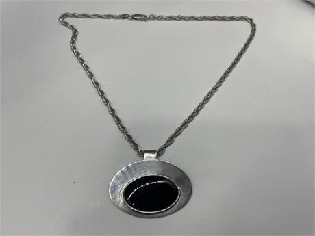 STERLING SILVER W/BLACK ONYX STONE PENDANT NECKLACE