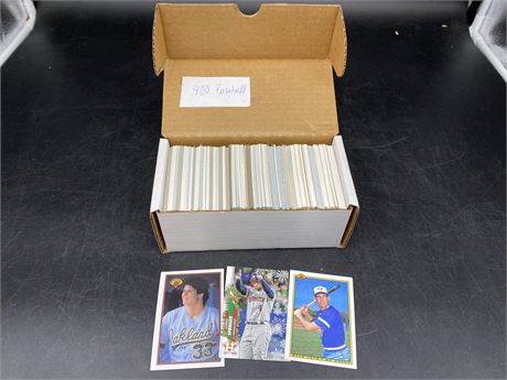 APPROX. 400 MISC BASEBALL CARDS