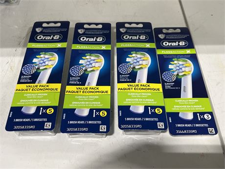 (NEW) ORAL B FLOSSACTION BRUSH HEADS