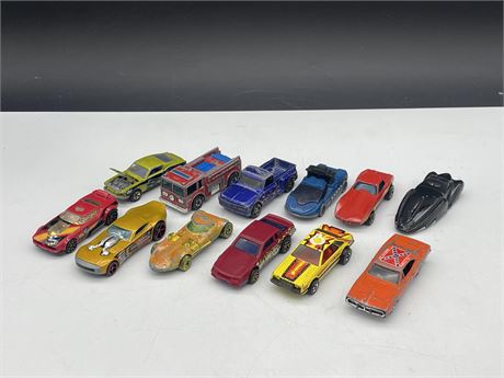 LOT OF VINTAGE HOTWHEELS / OTHER CARS