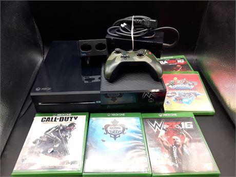 XBOX ONE CONSOLE WITH GAMES - TESTED & WORKING