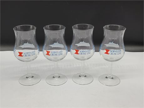 4 NORWEGIAN CRUISE LINE GLASS NEW