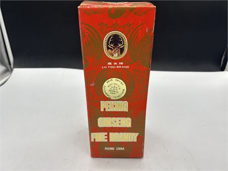 BOTTLE OF PEKING GINSENG FINE BRANDY IN BOX - PRODUCT OF CHINA