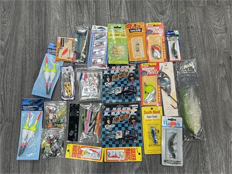 LOT OF NOS FISHING LURES & ECT