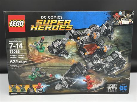 NEW FACTORY SEALED 622PC DC COMICS SUPER HEROS LEGO