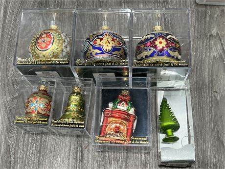 7 NEW HAND CRAFTED GLASS XMAS ORNAMENTS FROM LONDON DRUGS