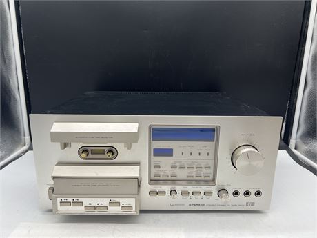 PIONEER STEREO CASSETTE TAPE DECK CT-F900 - FIRES UP