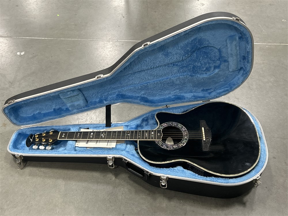 Urban Auctions - HIGH VALUE 1997 OVATION 1869 CUSTOM LEGEND GUITAR