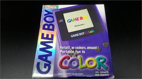 COMPLETE IN BOX - VGC - GAMEBOY COLOR (GRAPE)
