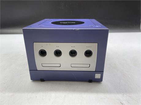 NINTENDO GAMECUBE CONSOLE ONLY