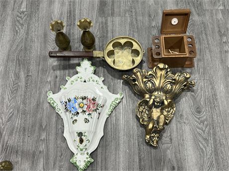LOT OF VINTAGE ITEMS
