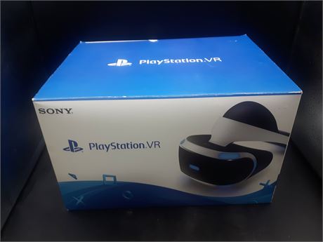 PLAYSTATION VR HEADSET - COMPLETE IN BOX - VERY GOOD CONDITION