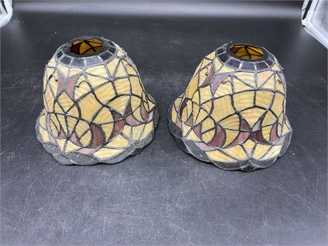 2 STAINED GLASS LAMP SHADES (7.5” diameter)