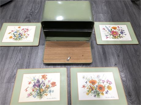 GREEN RETRO BREAD BOX AND PLACEMATS