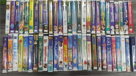 54 VHS KIDS MOVIES (INCLUDES MANY DISNEY TITLES)
