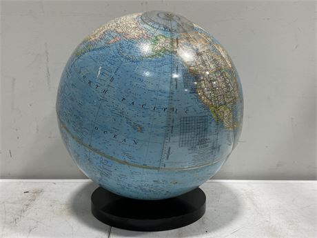 16” GLOBE W/SLIDING SCALE - MADE BY NATIONAL GEOGRAPHIC