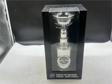 VANCOUVER CANUCKS STANLEY CUP COIN BANK (15” tall)