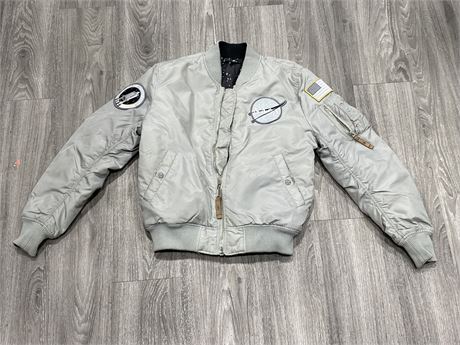 NASA 100TH SPACE SHUTTLE MISSION JACKET - SIZE M