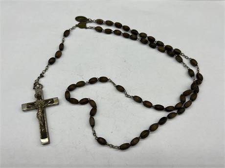 GOOD EARLY 1900s ROSARY NECKLACE