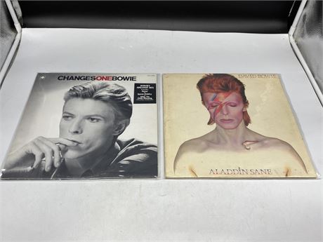 2 DAVID BOWIE RECORDS - VERY GOOD (VG) (Slightly scratched)