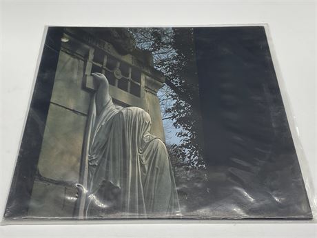DEAD CAN DANCE - WITHIN THE REALM OF A DYING SUN - EXCELLENT (E)
