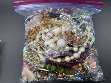 LARGER BAG OF MISC JEWELRY